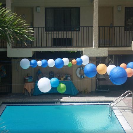 Anna Maria Island Dream Inn โฮล์มส์ บีช ภายนอก รูปภาพ