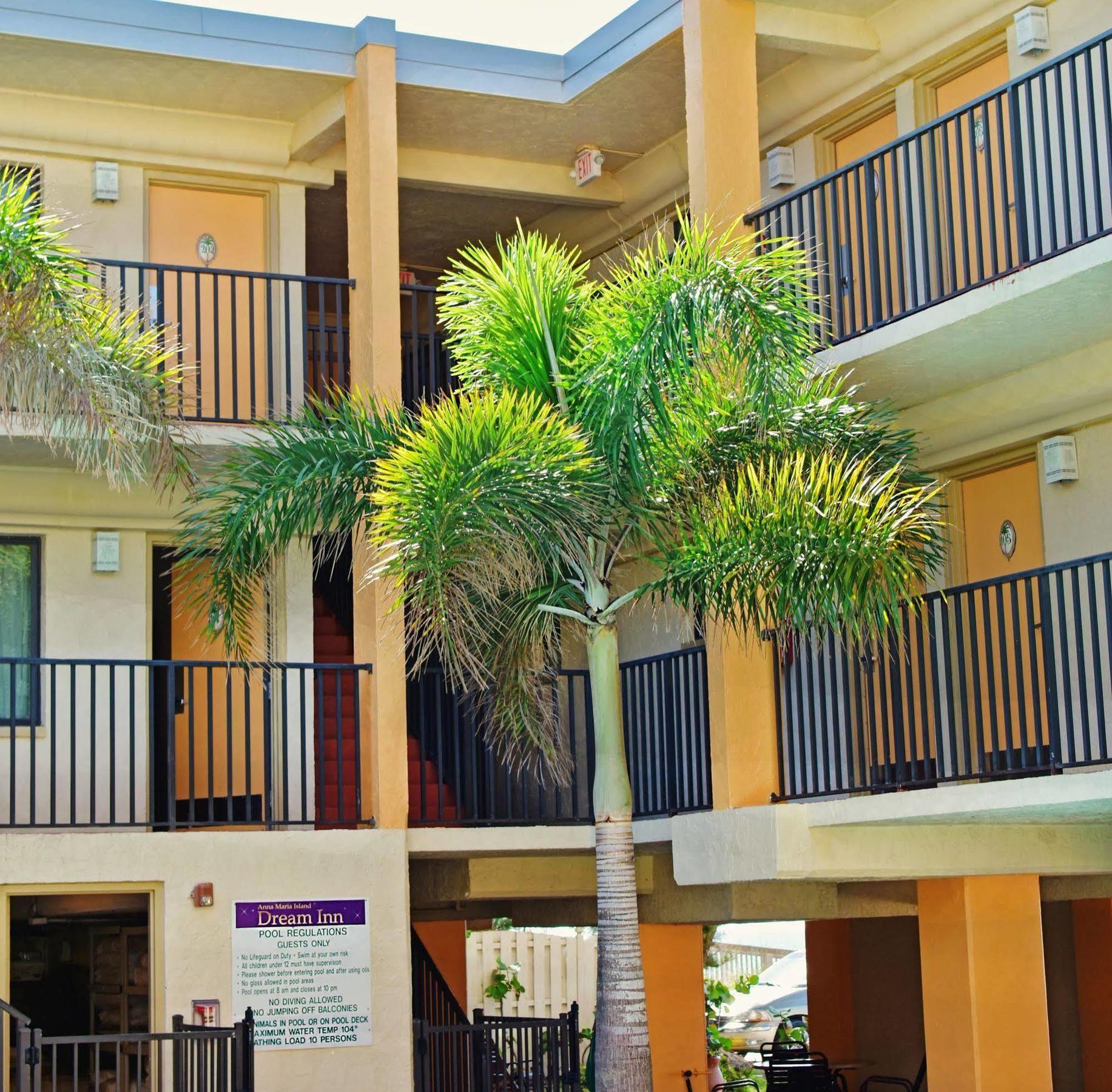 Anna Maria Island Dream Inn โฮล์มส์ บีช ภายนอก รูปภาพ