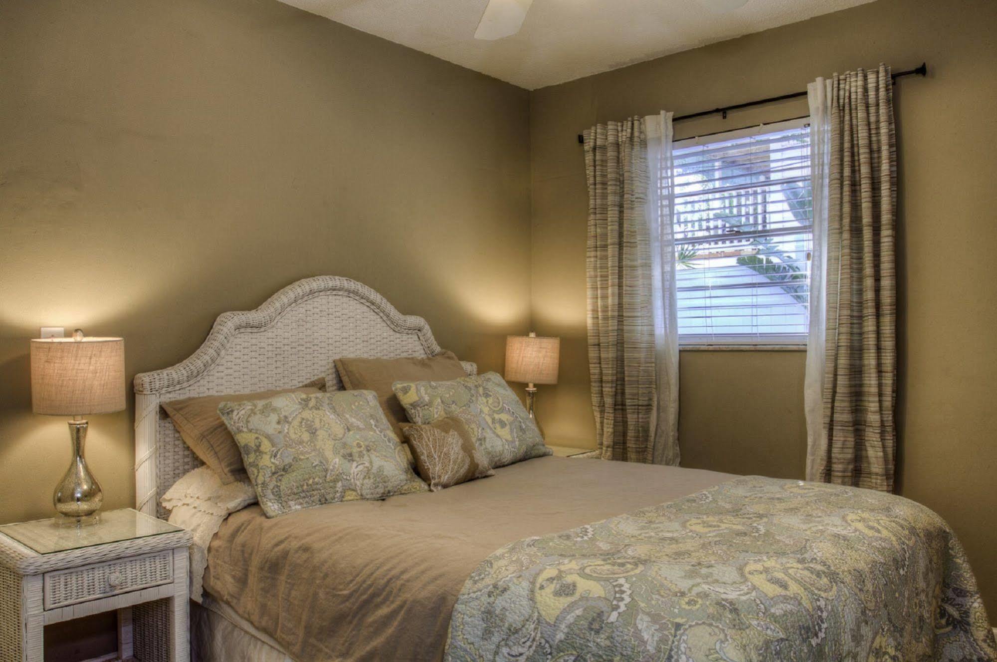 Anna Maria Island Dream Inn โฮล์มส์ บีช ภายนอก รูปภาพ